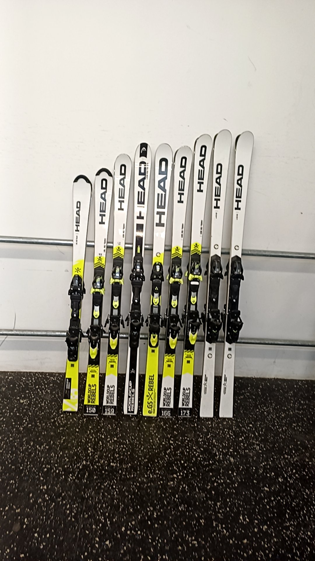 Head World Cup Rebels 1×144, 1×150, 1×159, 1×165, 2×166, 1×173, 2×176