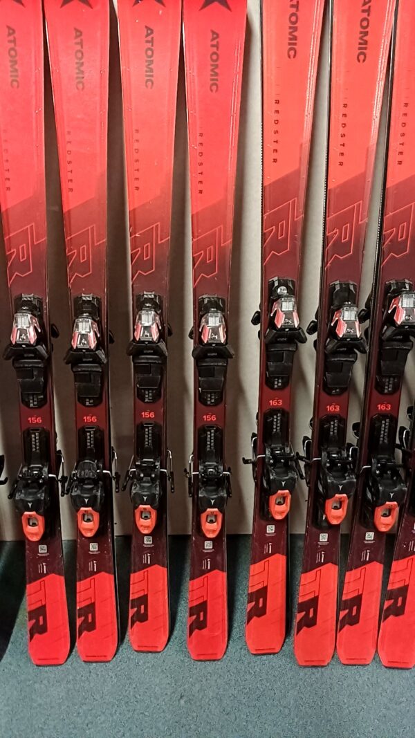 P00667 Salomon Redster Tr 2×142, 1×149, 5×156, 3×163, 3×170, 1×177